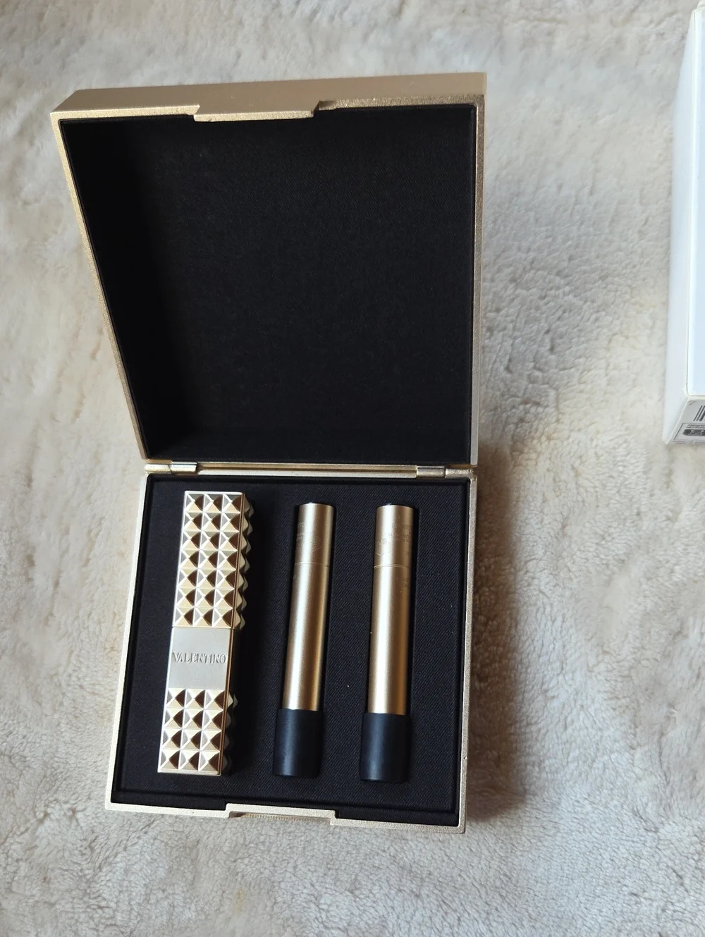 Valentino packaging toned